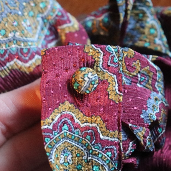 VINTAGE BLOUSE - Picture 5 of 9